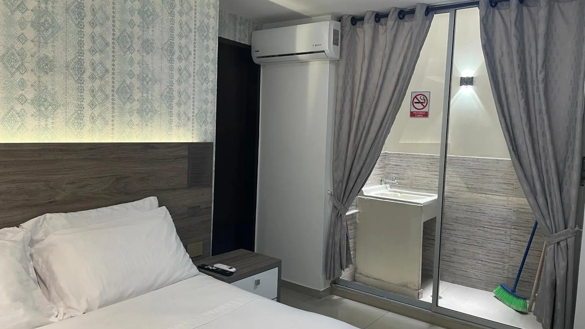 Luxury Liv Gran Limonar Apartment Cali Colombia